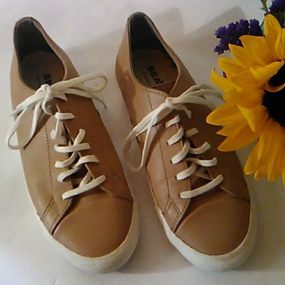 SeaVees Leather Sneakers